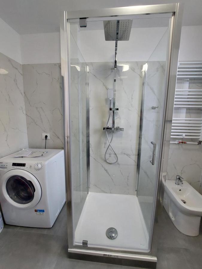 Trandafirului Residence Central Suceava Buitenkant foto